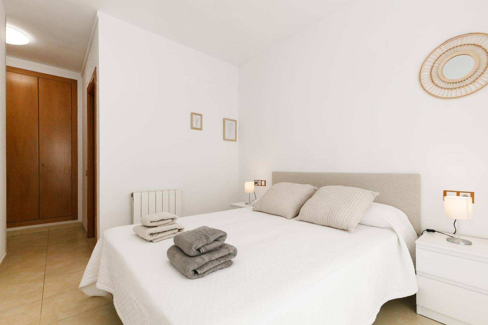 Uhc Els Pins Apartments Salou Ngoại thất bức ảnh