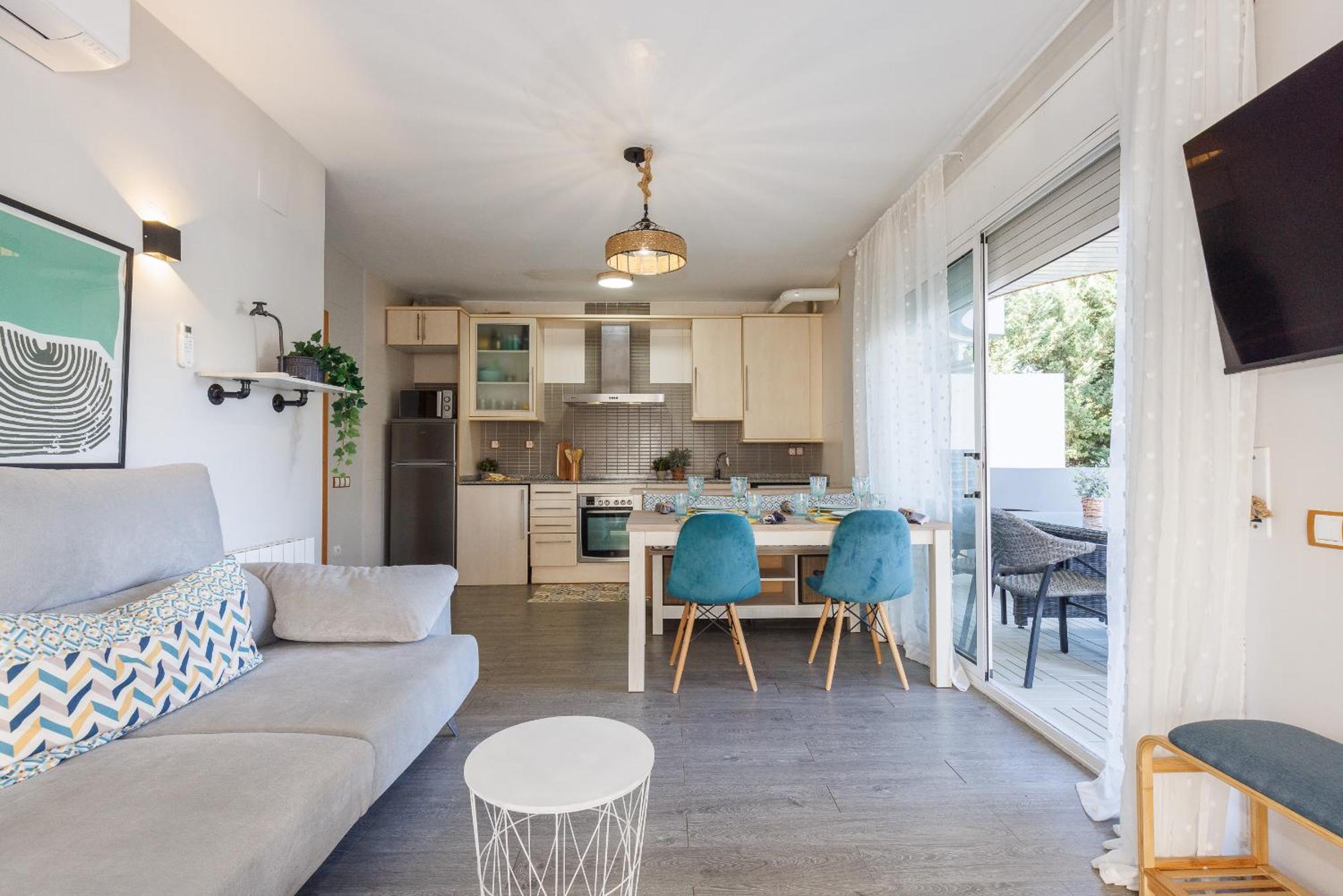 Uhc Els Pins Apartments Salou Ngoại thất bức ảnh
